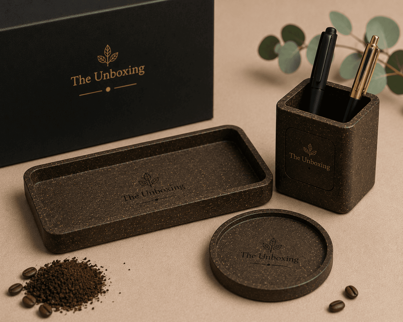 COFFEE-WASTE DESK SETFrom coffee grounds to fresh ideas.